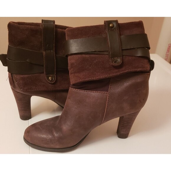 Bandalino Chestnut Brown Ankle Boots Suede Accent Round Toe Sz 7.5 Pre-Own Fair - Picture 1 of 13